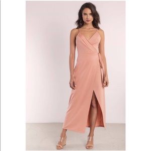 ✨WYLDR✨Wrap Over Dress in Blush